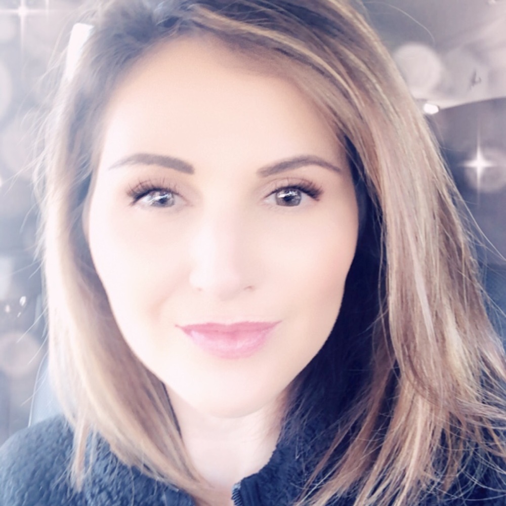 Meet your Posher, Julie